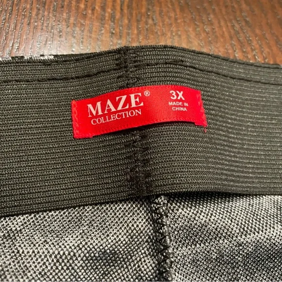 Maze Collection Pull-on Slim Fit Pants, Black and White, Size 3X - Picture 3 of 11